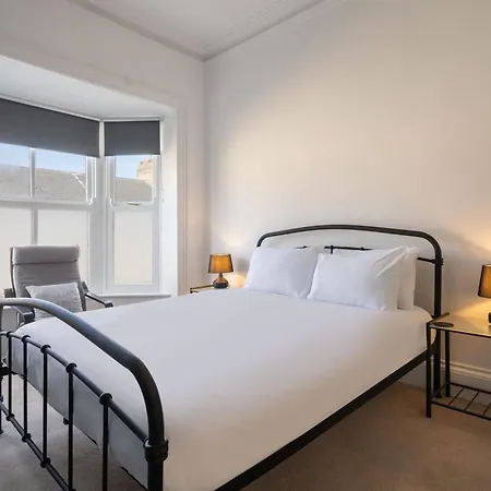 Host & - Garnet Street Holiday home *
